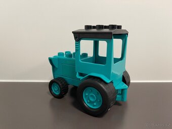 Lego Duplo traktor Václav - 3