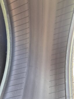 255/55 ZR18 109Y XL Nokian zLine SUV // 5-6mm // 2ks - 3