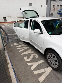 Škoda octavia 2 facelift 1.9TDI 2009 - 3