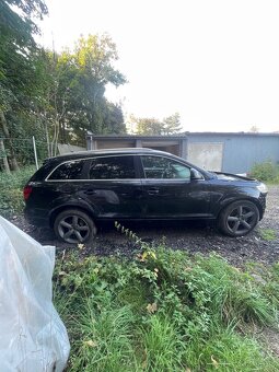 // Díly \\ Audi Q7 3.0tdi BUG - 3