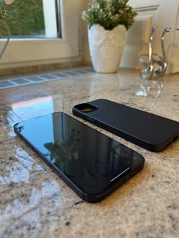 iPhone 14 Plus - 128GB - 3