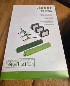 iRobot Roomba i7 - robotický vysavač - 3