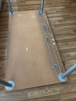 Kancelářský / PC stůl IKEA - 3