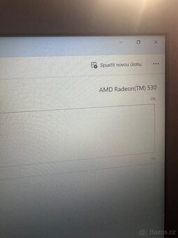 Lenovo IdeaPad 330-15IKB – i5, SSD, GPU – super stav - 3