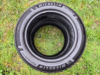 4x Zimní pneu Michelin Pilot Alpin 5 - 255/50 R19 XL - 90% - 3