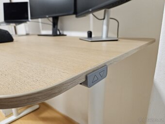 IKEA Bekant – elektrický polohovateľný stôl 160×80 cm (biela - 3