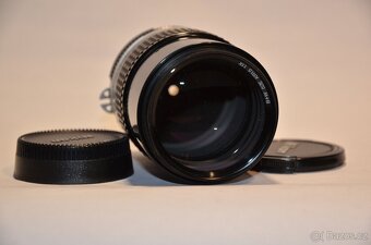 Nikon Ai-s NIKKOR 135mm f/2.8 - 3