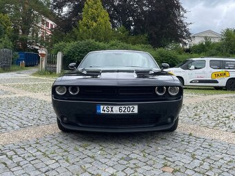 SLEVA DO 31.12.2025 Dodge Challenger 3.6 V6, nová STK, - 3