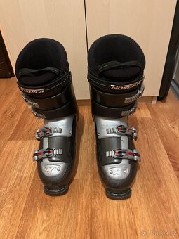 prodám lyžařskou přilbu a lyžáky - 3