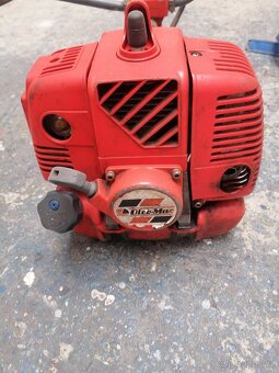 Křovinořezy Oleo mac, Mcculloch, Husqvarna - 3