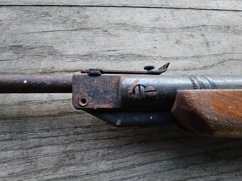 Vzduchovka SLAVIA 618 - 3