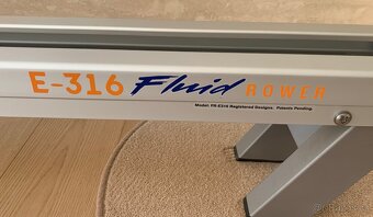 Veslovací trenažér FIRST DEGREE E-316 Fluid Rower - 3