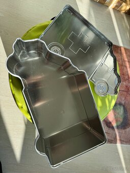 Dóza designová - kovová Sanitka lékárnička - 3