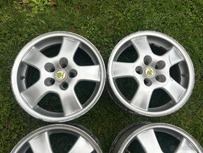 4 ks ALU disků na VW, Škoda 16" 5x100 et35 - 3