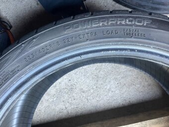 Letní pneumatiky Nokian powerproof 225/40 R18 92Y XL - 3