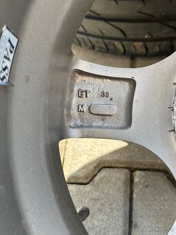Sada ALU kol 6,5Jx15 ET 38 195/65/15 91 H - 3