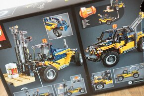 LEGO Technic 42079 Vysokozdvižný vozík, odtahovka 2v1 - 3
