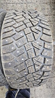 zimní pneumatiky s hroty 265/50R20 - 3