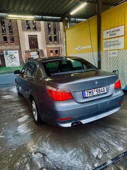 BMW E60 540i 8V - 3