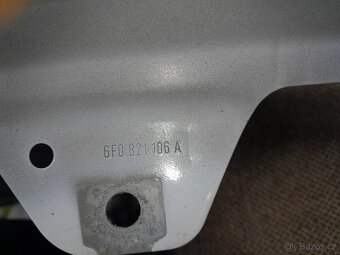 Přední pravý blatník Seat Ibiza 6F0821106A - 3