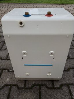 Ohřívač vody na 10 litrů, včetně baterie - 3