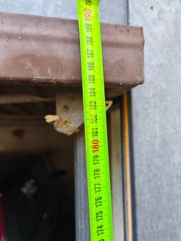 Výklopná vrata Hormann hnědá, 2kusy, 25002000mm a 2350200 - 3