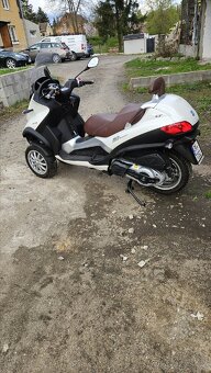 Piaggio MP3 500LT - 3