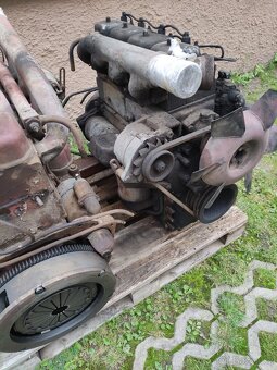 Motor Zetor 6701 - 3