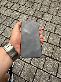 Apple IPhone 15 Pro - 3