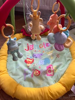 Dvě hrací deky, Skip hop kamaradi z lesa - 3