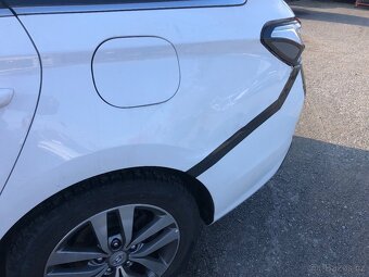 Hyundai I30 combi 1.4i POJÍZDNÉ 78000KM - 3