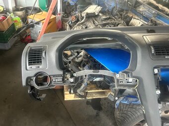 škoda octavie palubni deska - 3