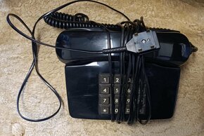 Stolní tlačítkové telefony - 3