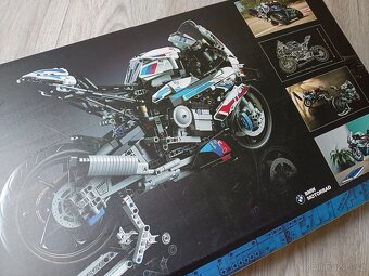 model TECHNIC - BMW M1000RR - 3