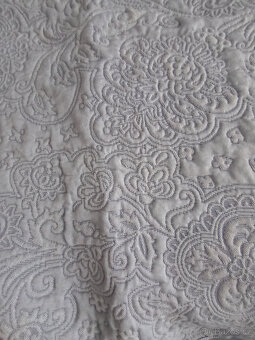 Přehoz přes postele - 3