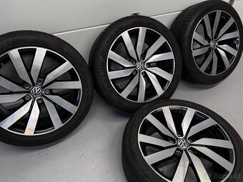 VOLKSWAGEN R LINE KOLA R18 - 3