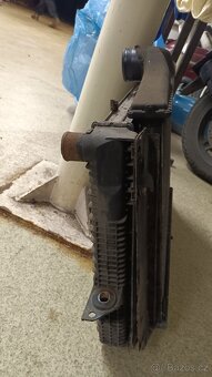 Volvo 850 2,5 TDI 103 kW chladič - 3