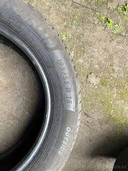 Pneu 195/55/16 - 3