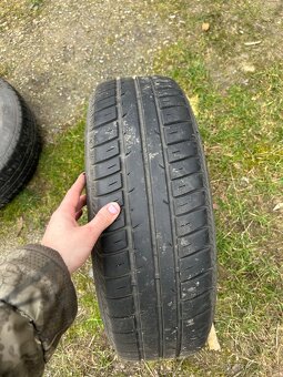 Pneu Peugeot 206 - 3