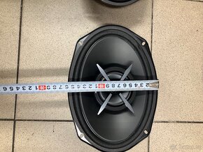 Reproduktory do auta - 3