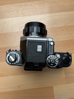 Nikon F2 a objektiv - 3
