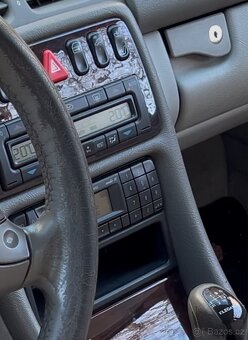 Mercedes Autorádio Audio 30 - 3