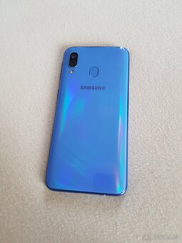 Samsung A40 64GB 4GB - 3