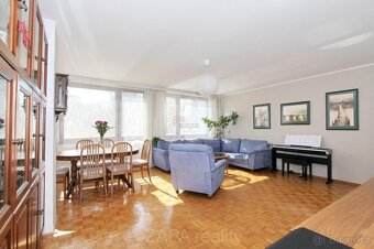 Prodej řadového rodinného domu 221 m2 + pozemek 229 m2, Prah - 3