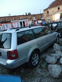 Vw Passat b5.5 2.5 V6 110kw - veškeré ND, nebo celek - 3