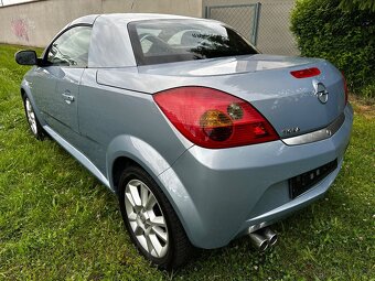 Opel Tigra Cabriolet 1.4 Benzin 66/KW Rok v.:2005/4 - 3