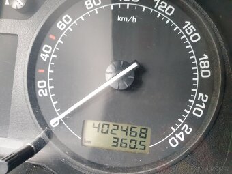 Škoda Octavia 1.9tdi prodám na opravu,top výbava 2003 - 3