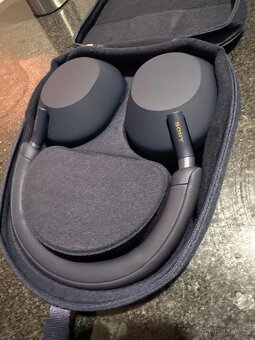 Sluchátka Sony WH-1000XM5 - 3