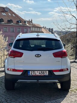 Kia Sportage 2015 2.0 CRDi 4WD Automat Plná výbava - 3