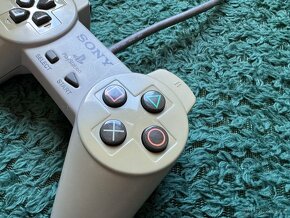 SONY PlayStation ovladač - 3
